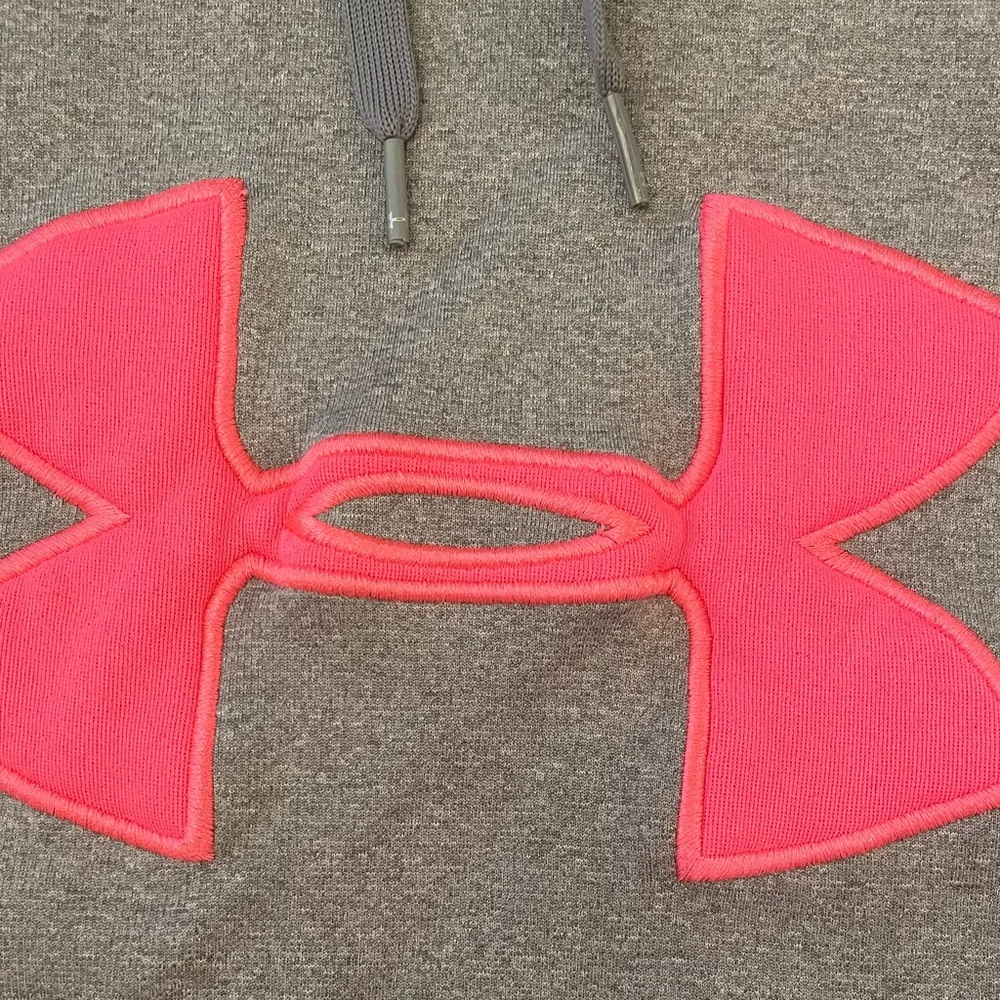 Under Armour Hoodie - Picture 9 of 9